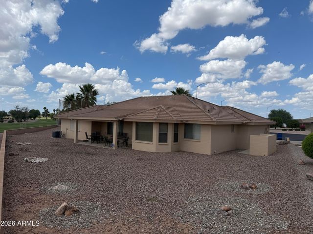 2740 S Yellow Wood Circle, Mesa, AZ 85209