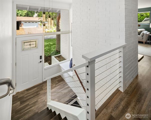 5619 125th Avenue SE, Bellevue, WA 98006
