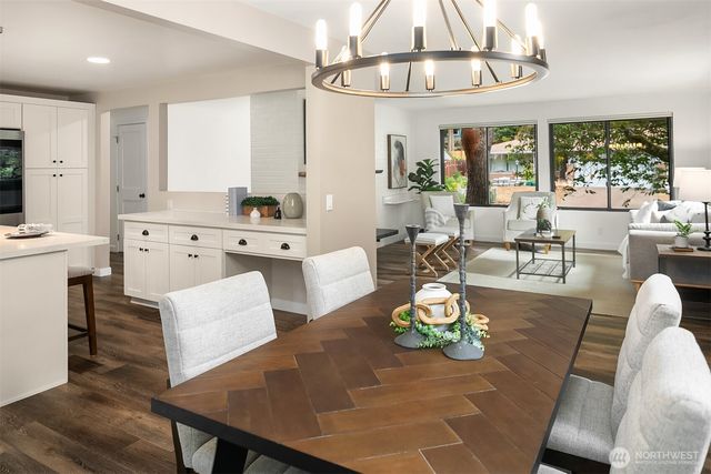 5619 125th Avenue SE, Bellevue, WA 98006