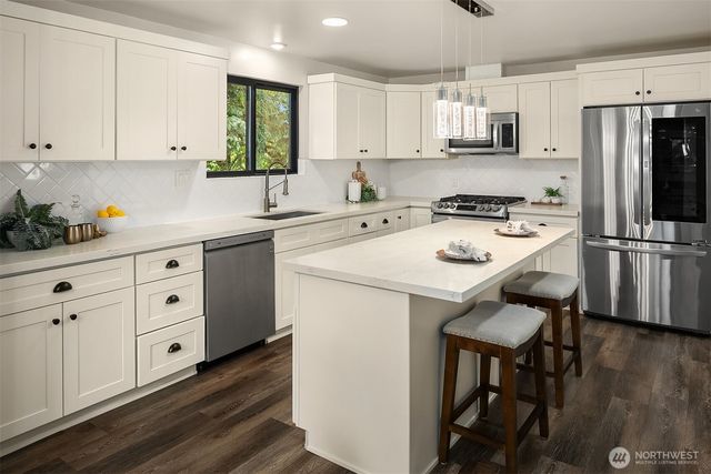 5619 125th Avenue SE, Bellevue, WA 98006