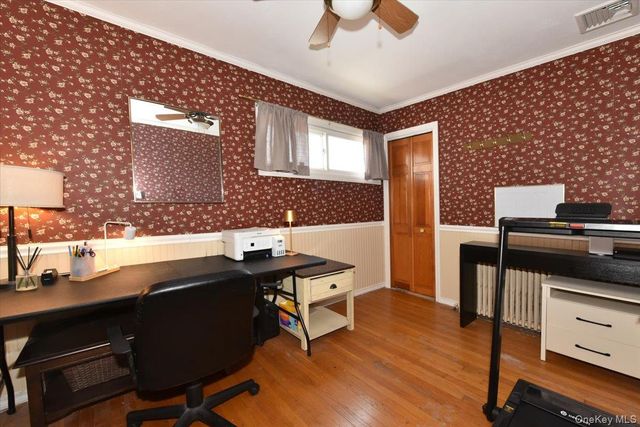 287 Charles Avenue, Massapequa Park, NY 11762