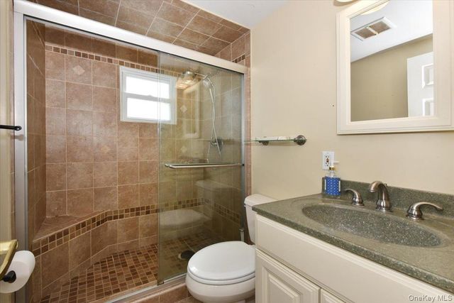 287 Charles Avenue, Massapequa Park, NY 11762