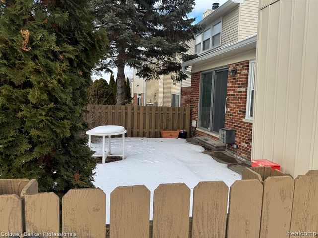 5175 Buckingham 371, Troy, MI 48098