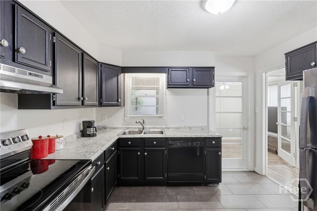 8611 Clarke Avenue, Savannah, GA 31406