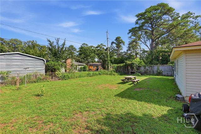 8611 Clarke Avenue, Savannah, GA 31406