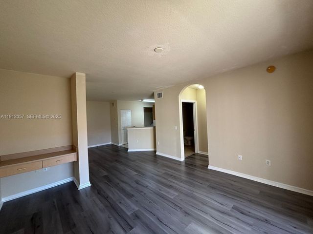 8261 SW 25th Ct 102, Miramar, FL 33025