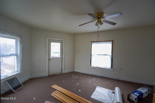 187 South Street, Glens Falls, NY 12801