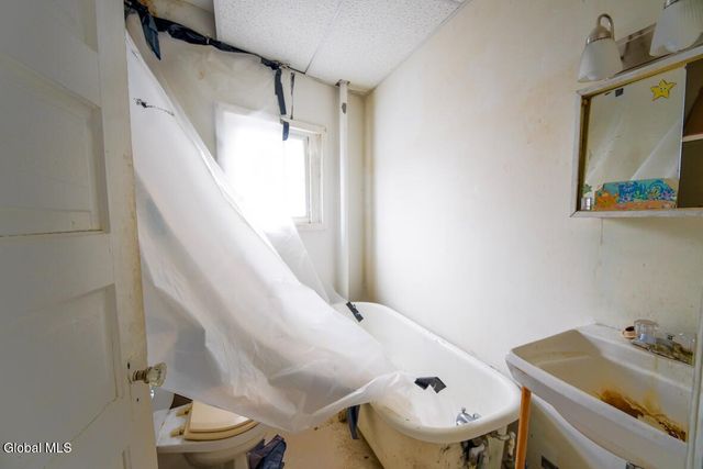 187 South Street, Glens Falls, NY 12801