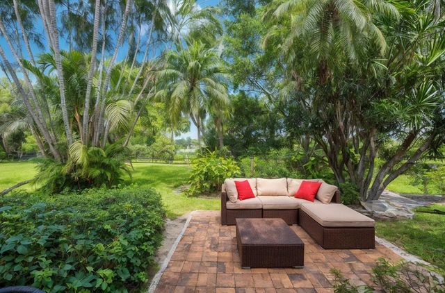 11397 Pond View Drive E103, Wellington, FL 33414