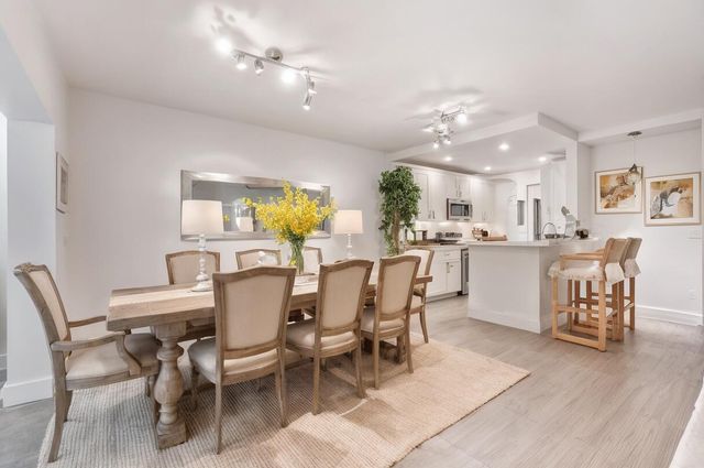 11397 Pond View Drive E103, Wellington, FL 33414