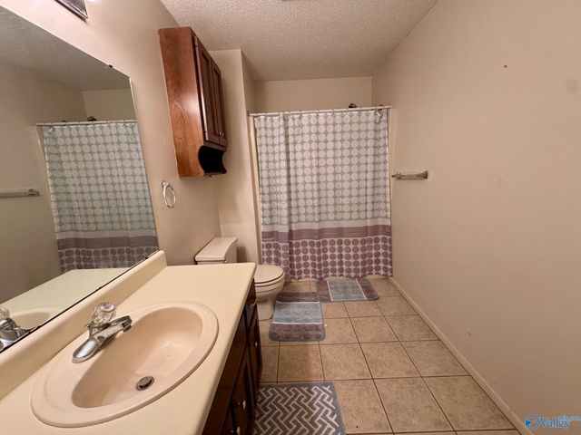 126 Canopy Road, Hazel Green, AL 35750