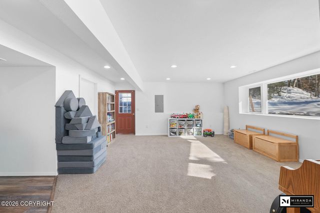 15200 Pollock Drive, Anchorage, AK 99516