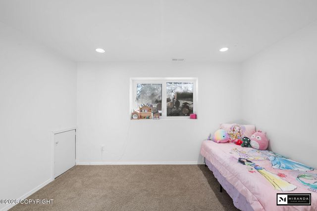 15200 Pollock Drive, Anchorage, AK 99516