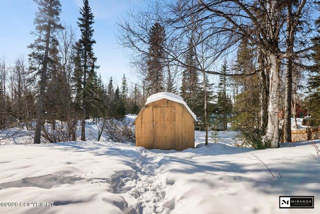 15200 Pollock Drive, Anchorage, AK 99516