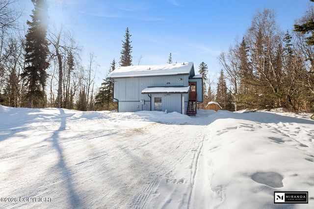 15200 Pollock Drive, Anchorage, AK 99516