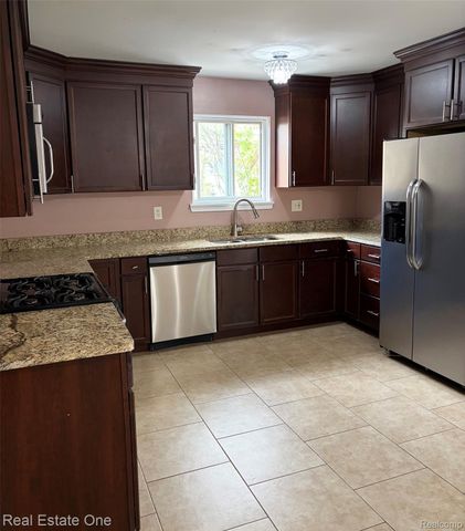 11339 Delvin Drive, Sterling Heights, MI 48314