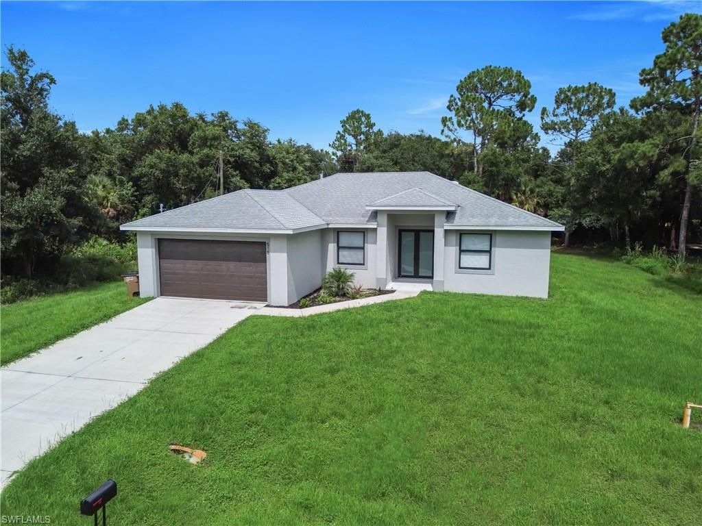 516 Dayton AVE, LEHIGH ACRES, FL 33972 — photo 5