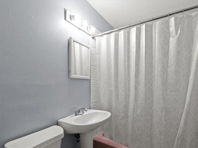 8210 Ann Avenue, Kansas City, KS 66112