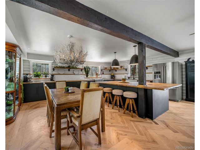 986 Apache Rd, Florissant, CO 80816