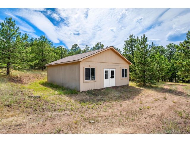 986 Apache Rd, Florissant, CO 80816