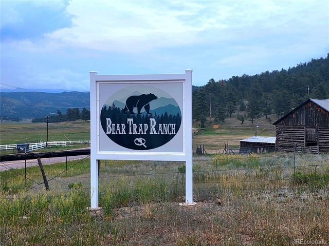 986 Apache Rd, Florissant, CO 80816