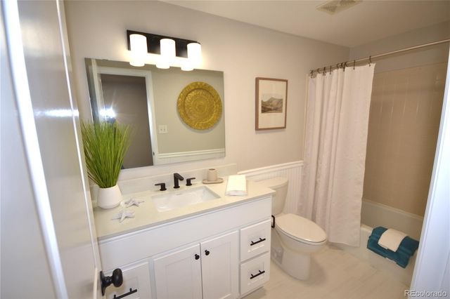 10251 Monterey Circle, Denver, CO 80260