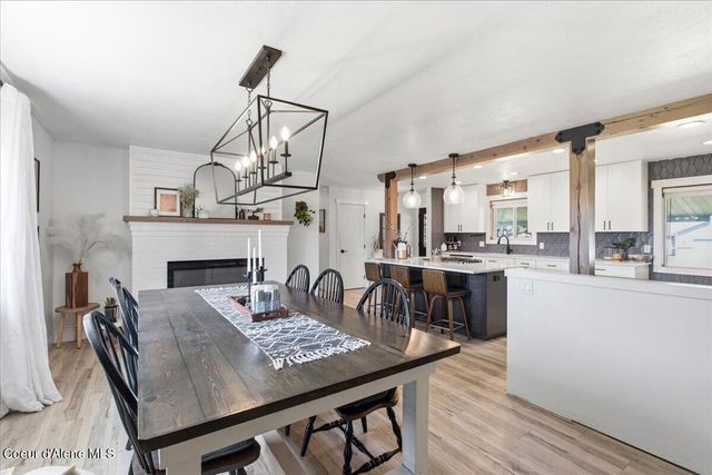 1724 E Hanley AVE, Dalton Gardens, ID 83815