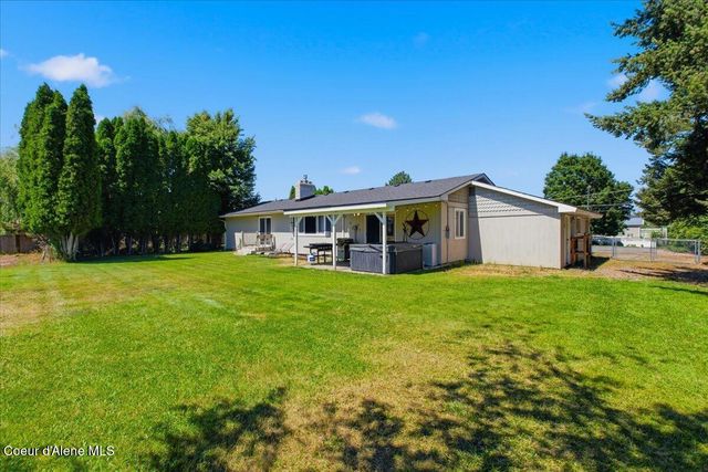 1724 E Hanley AVE, Dalton Gardens, ID 83815