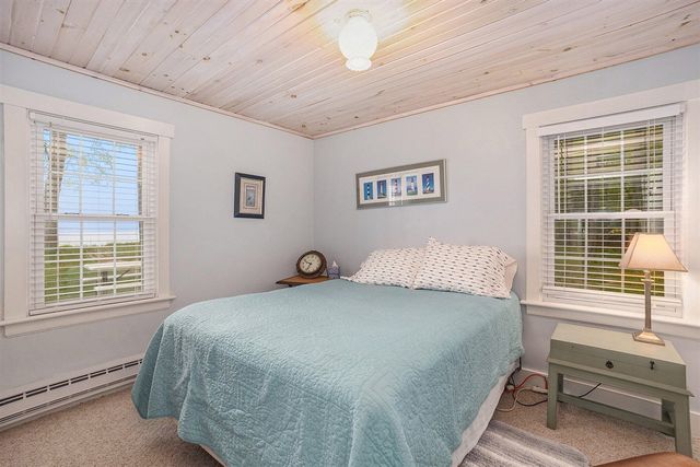 2013 N Scenic Drive, Muskegon, MI 49445