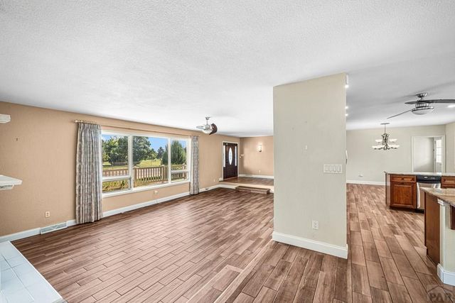 3514 St Clair Ave, Pueblo, CO 81005