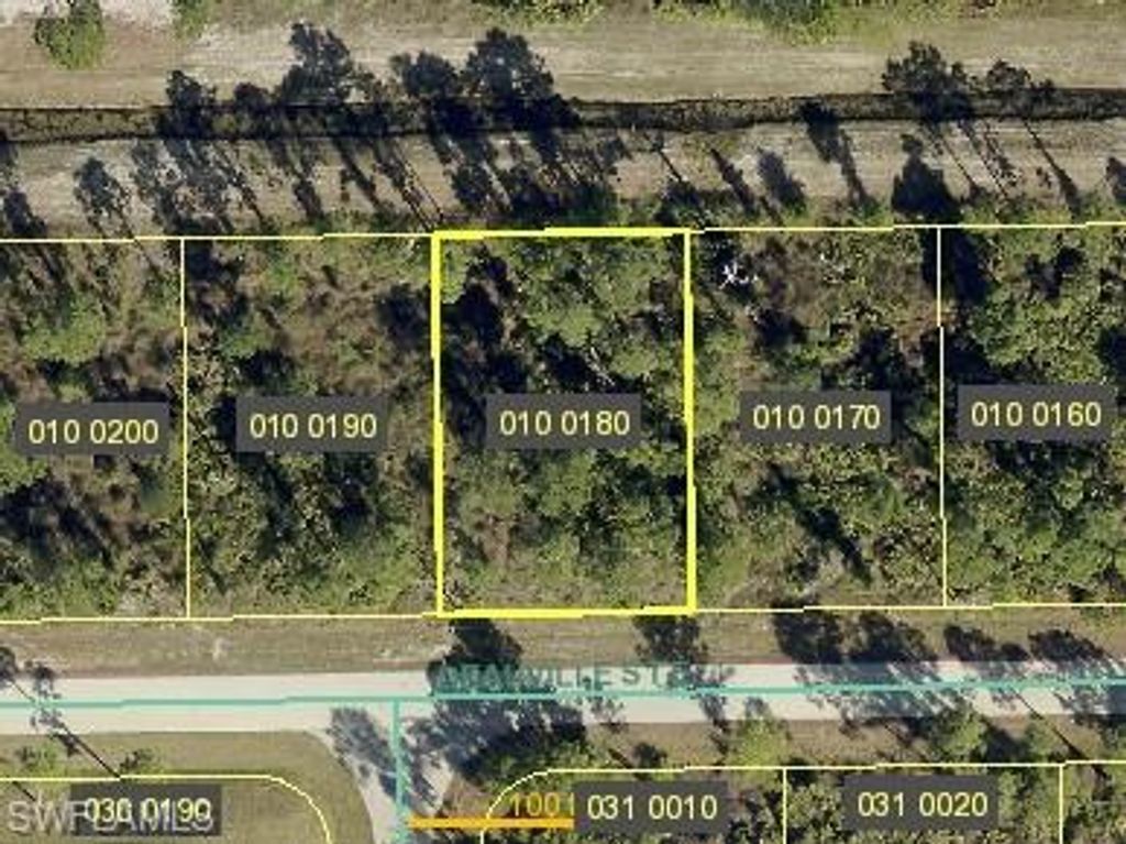1147 Deauville ST E, LEHIGH ACRES, FL 33974 — exterior