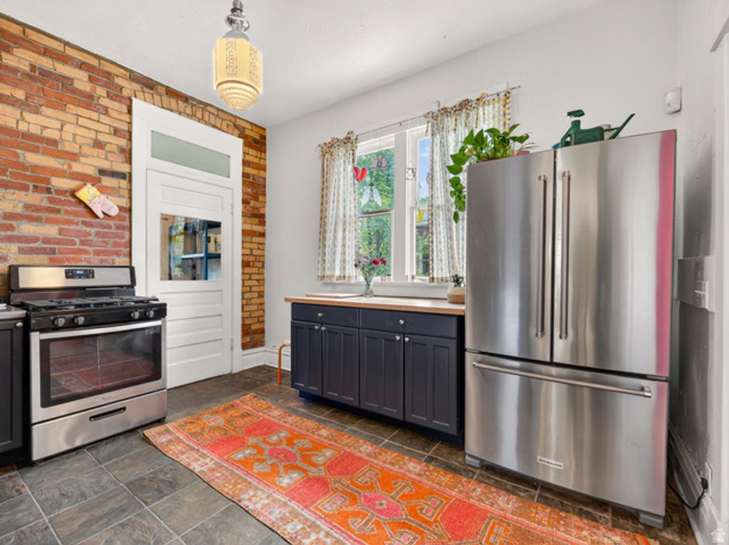 Image 12 of property listing at 767 S ROBERTA ST, Salt Lake City, UT 84111