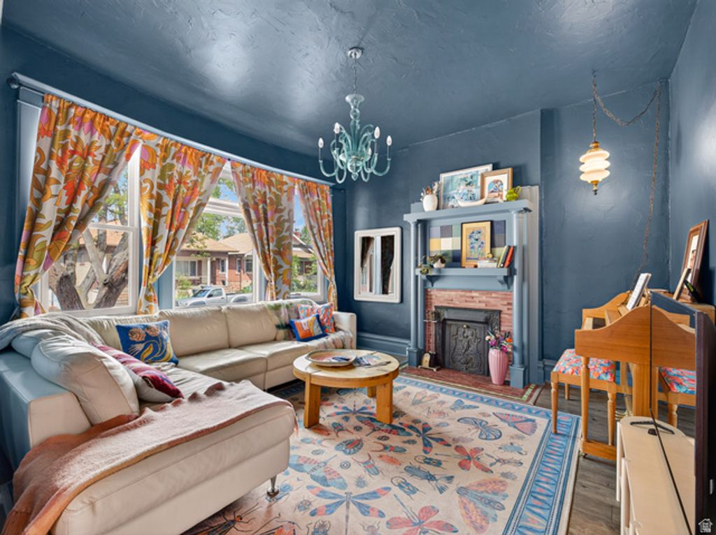 Image 3 of property listing at 767 S ROBERTA ST, Salt Lake City, UT 84111