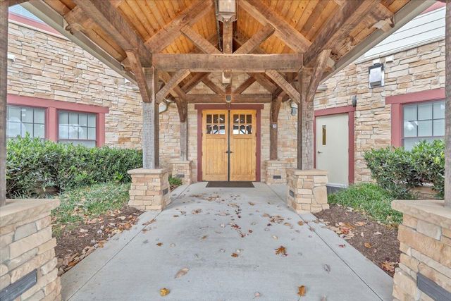 5460 The Peaks DR, Roanoke, VA 24018