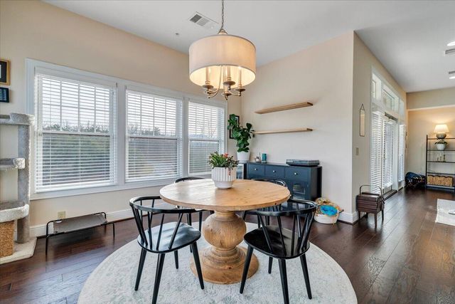 5460 The Peaks DR, Roanoke, VA 24018