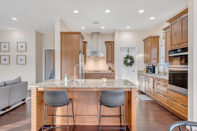 5460 The Peaks DR, Roanoke, VA 24018