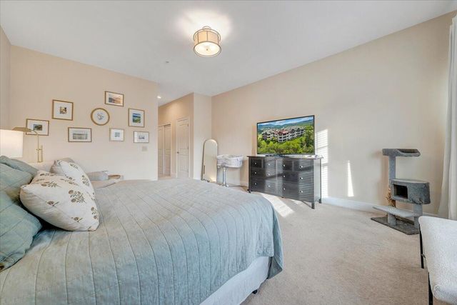 5460 The Peaks DR, Roanoke, VA 24018