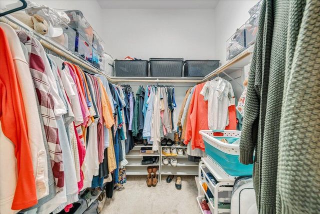 5460 The Peaks DR, Roanoke, VA 24018