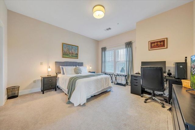 5460 The Peaks DR, Roanoke, VA 24018