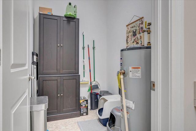 5460 The Peaks DR, Roanoke, VA 24018