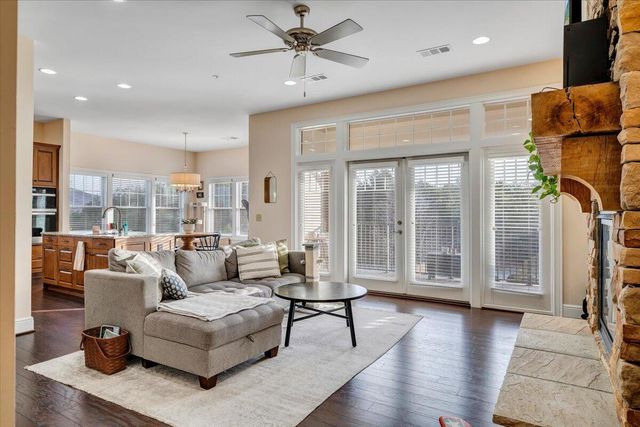 5460 The Peaks DR, Roanoke, VA 24018