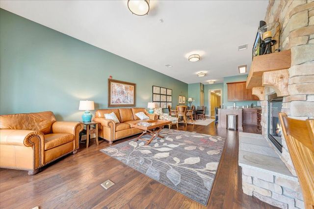 5460 The Peaks DR, Roanoke, VA 24018