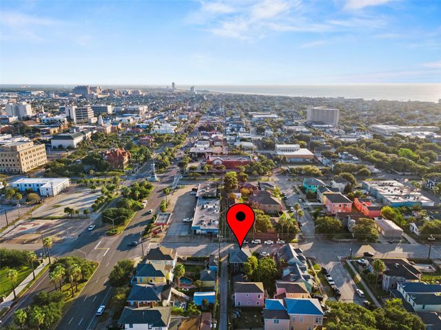 1015 26th Street, Galveston, TX 77550