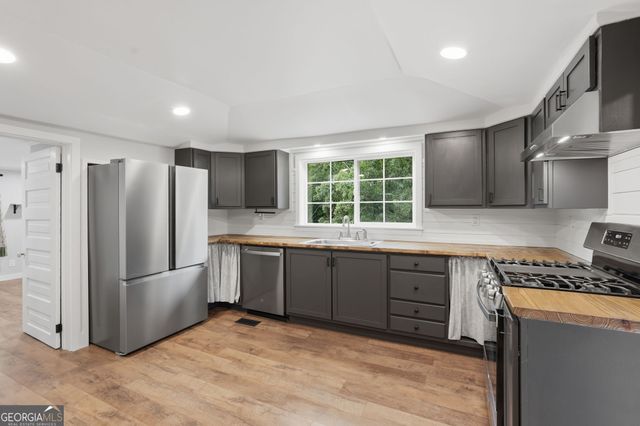 1563 Davenport Road, Braselton, GA 30517