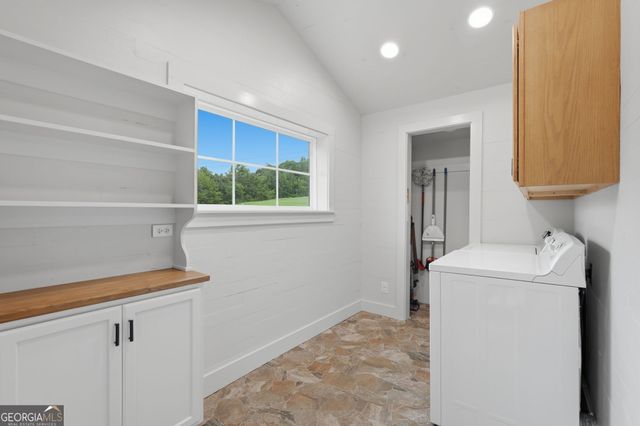 1563 Davenport Road, Braselton, GA 30517