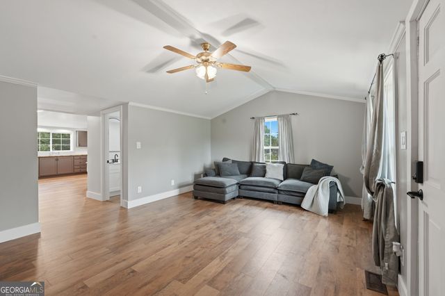1563 Davenport Road, Braselton, GA 30517