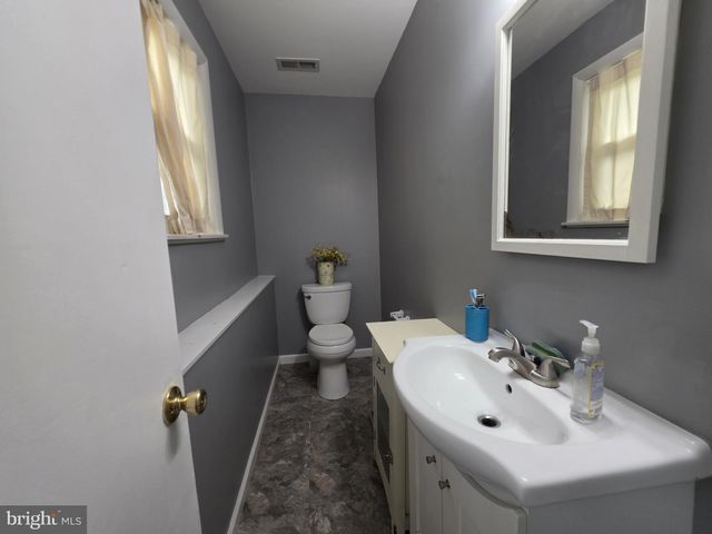 843 PARKSIDE BLVD, Claymont, DE 19703
