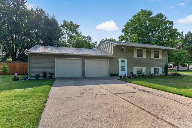 6124 Gettysburg Avenue N, New Hope, MN 55428