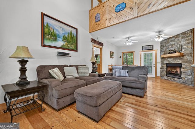 14 Orlon Drive, Ellijay, GA 30540