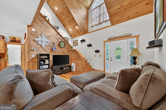 14 Orlon Drive, Ellijay, GA 30540